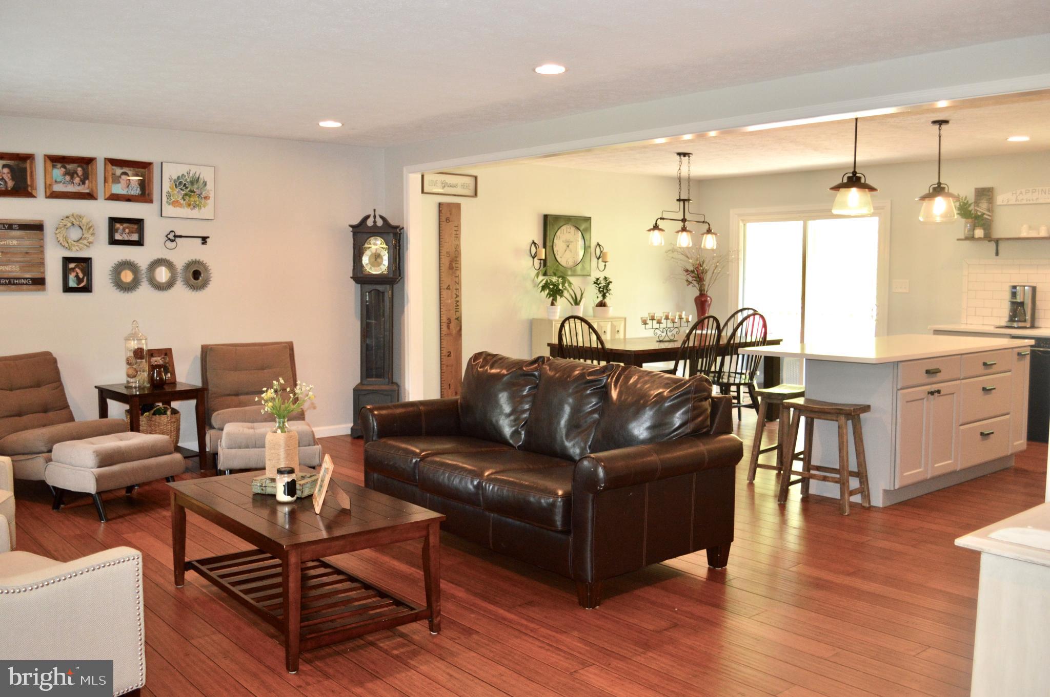 2135 Fridinger Mill Road Westminster, MD 21157 - Photo 3 of 25 Gallery Image 3