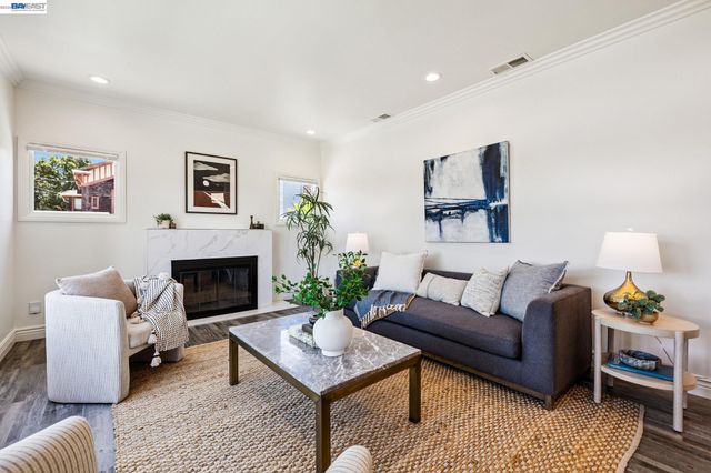 $794,000 | 1519 St Charles Street, Alameda, CA 94501