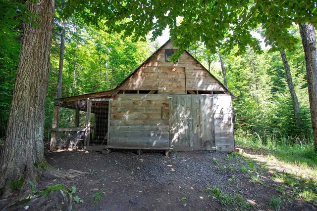 $247,000 | 758 Houghton Bridge Road, St. Johnsbury, VT 05819