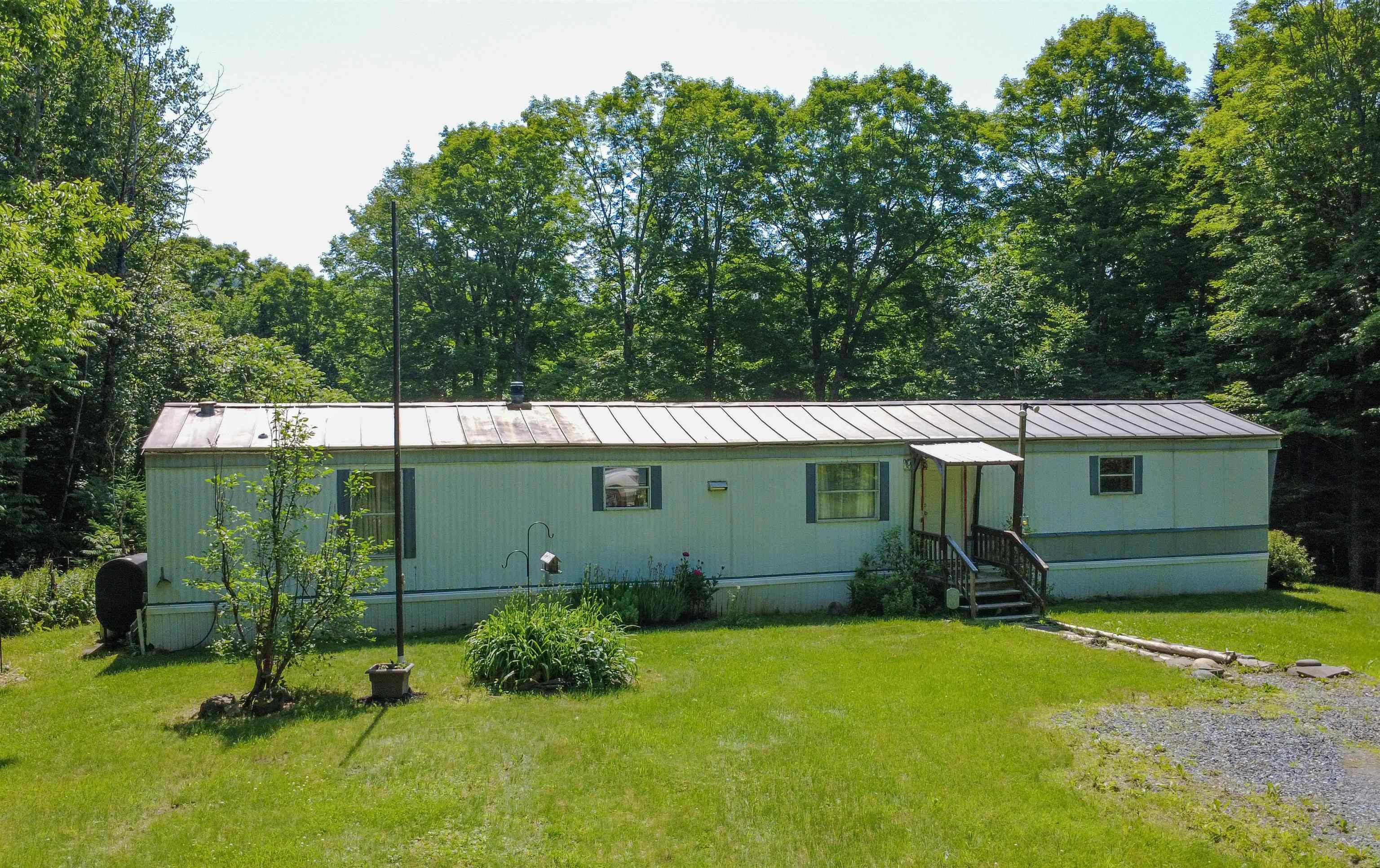 758 Houghton Bridge Road St. Johnsbury, VT 05819 - Photo 3 of 46