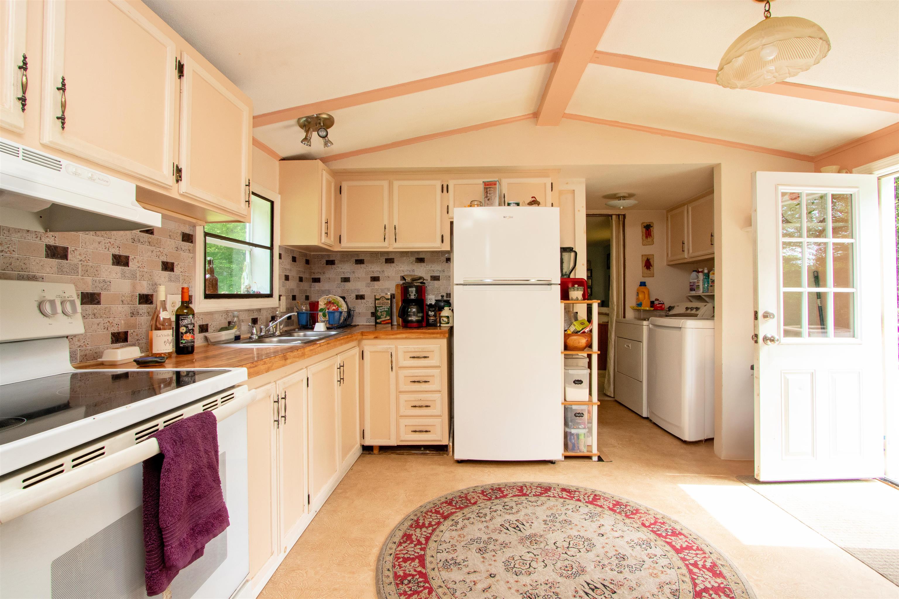 758 Houghton Bridge Road St. Johnsbury, VT 05819 - Photo 9 of 46