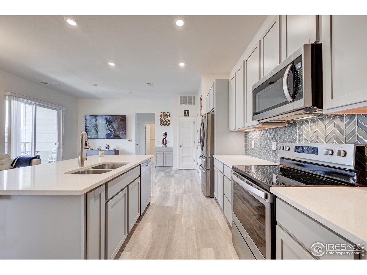 9287 Twenty Mile Road, Unit 405 Parker, CO 80134 - Photo 13 of 28