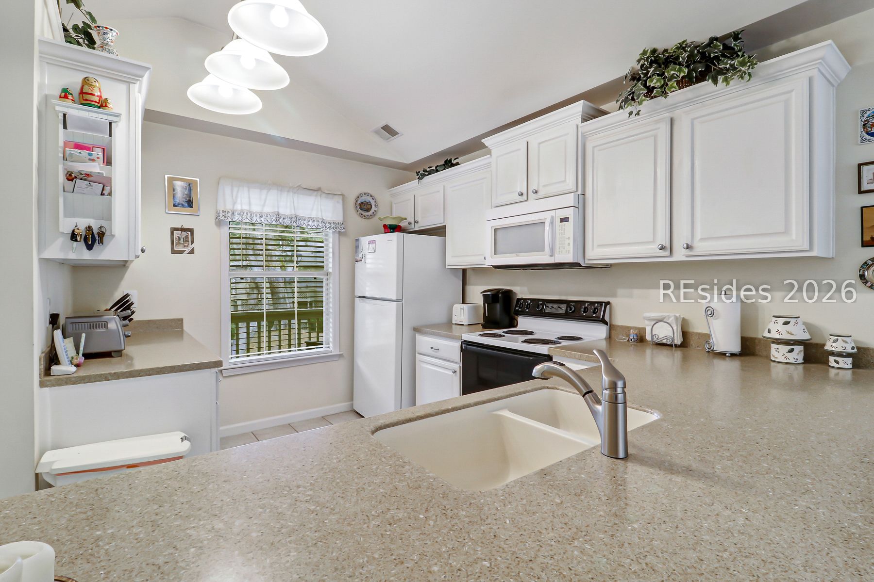 30 Valencia Road, Unit 10B Hilton Head Island, SC 29928 - Photo 9 of 34