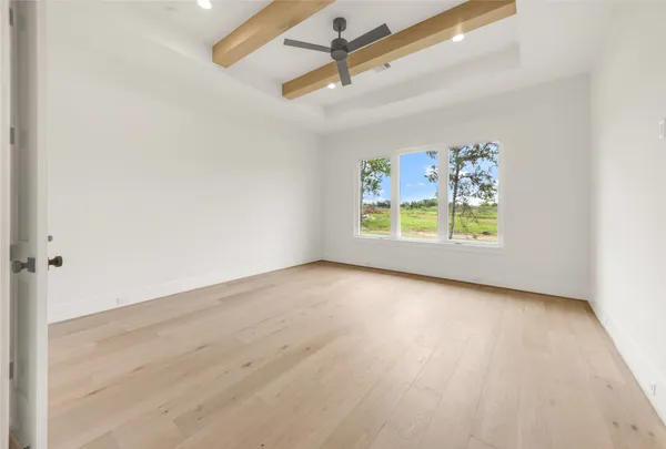 $999,999 | 10370 Pecan Grv Court, Chappell Hill, TX 77426