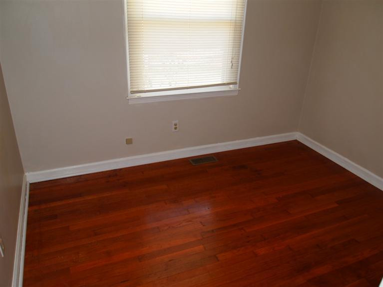 1730 Raleigh Road Lexington, KY 40505 - Photo 7 of 11 Photo 7