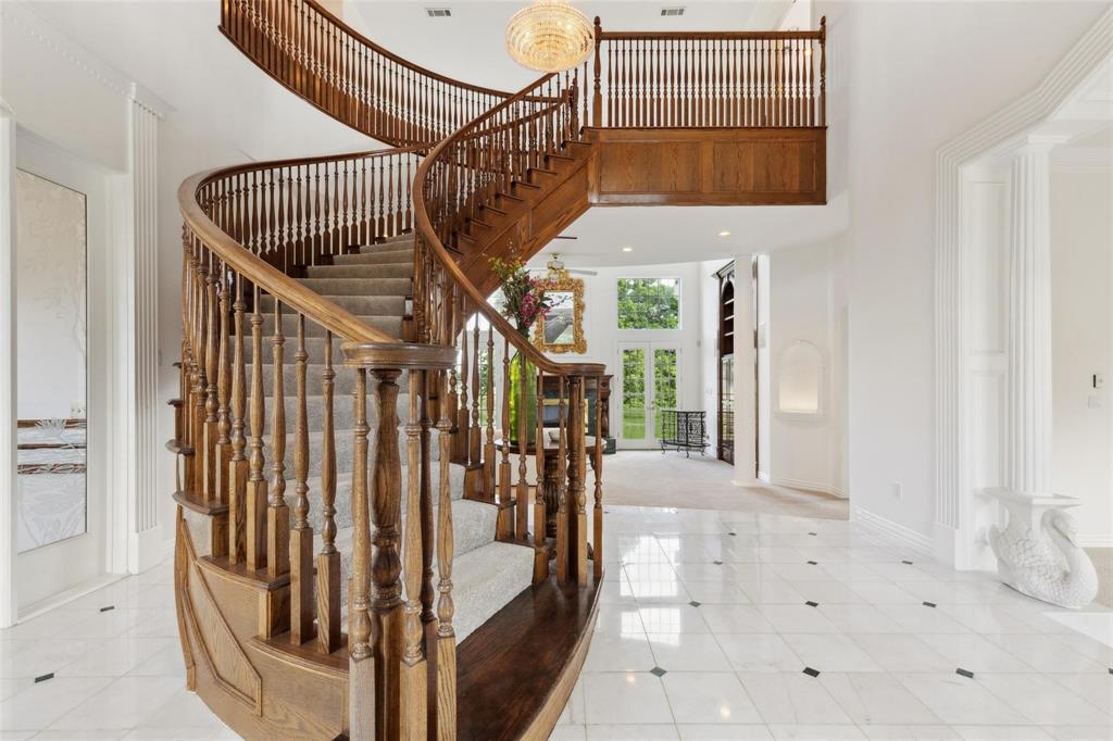 800 John McCain Road Colleyville, TX 76034 - Photo 20 of 38 a view of entryway and hall