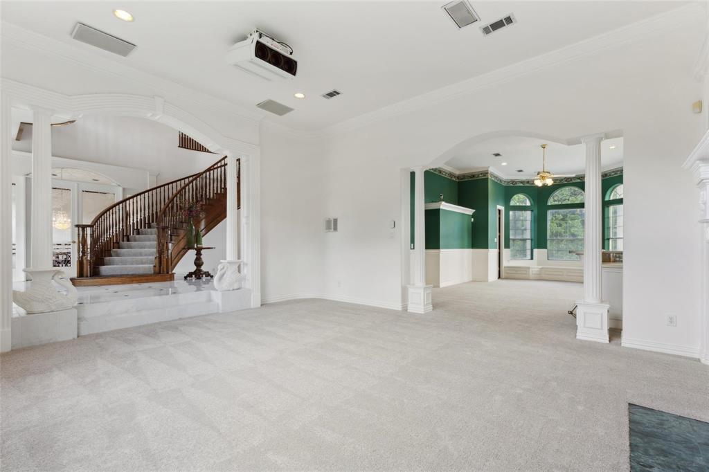 800 John McCain Road Colleyville, TX 76034 - Photo 22 of 38 a view of an empty room with windows