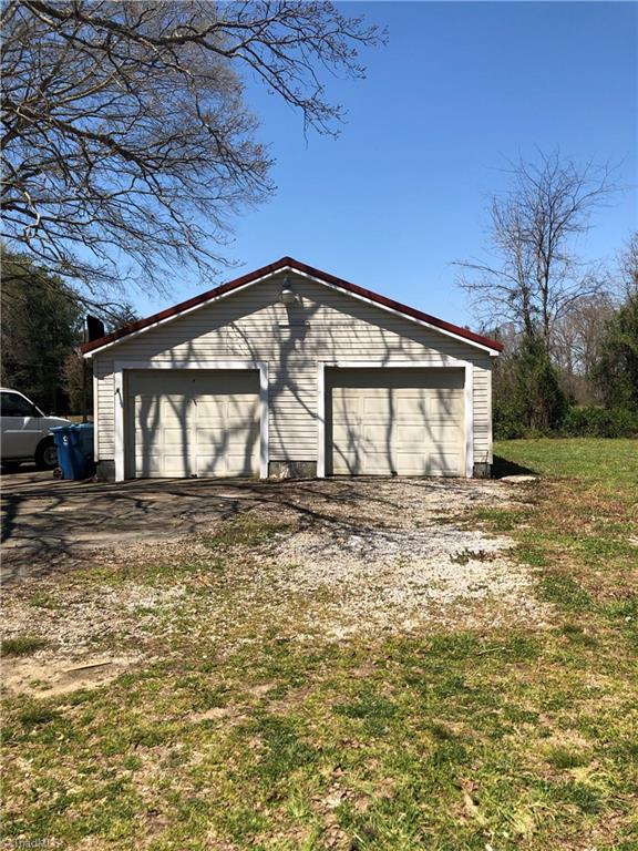 429 Junction Road Mocksville, NC 27028 - Photo 3 of 24