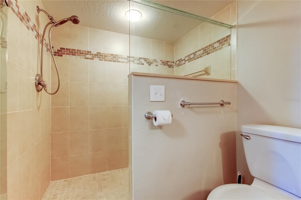 9868 Indian Key Trail, Unit 65 Seminole, FL 33776 - Photo 42 of 73