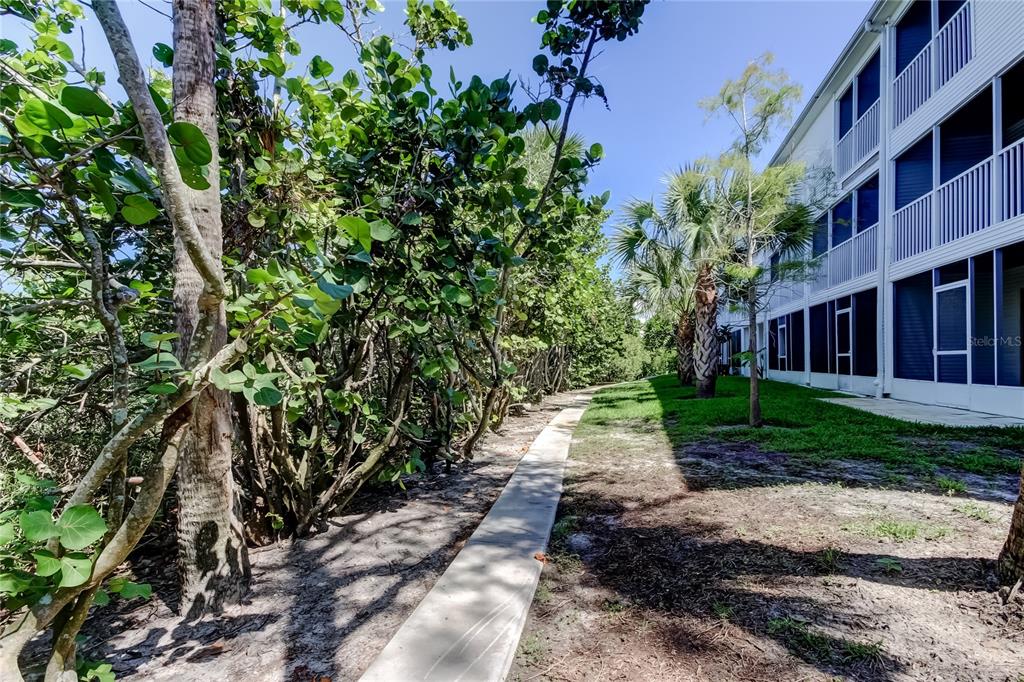 9868 Indian Key Trail, Unit 65 Seminole, FL 33776 - Photo 64 of 73