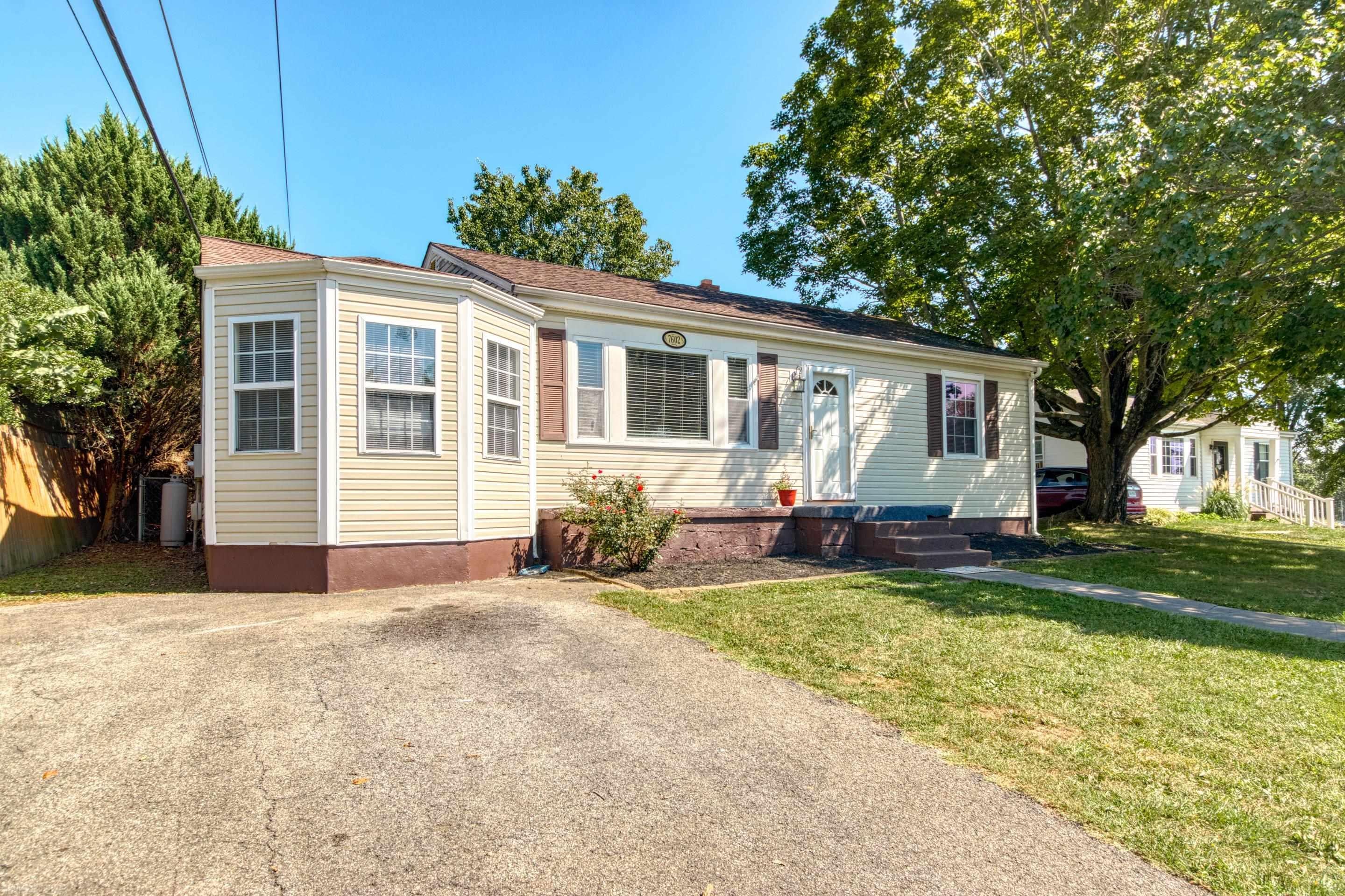 7602 Brandon Road Radford, VA 24141 - Photo 3 of 24 Gallery Image 3
