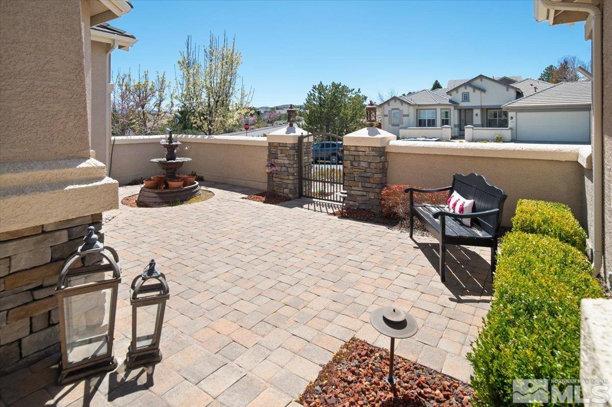407 Octate Circle Reno, NV 89511 - Photo 2 of 40 a outdoor space with lots of high rise buildings