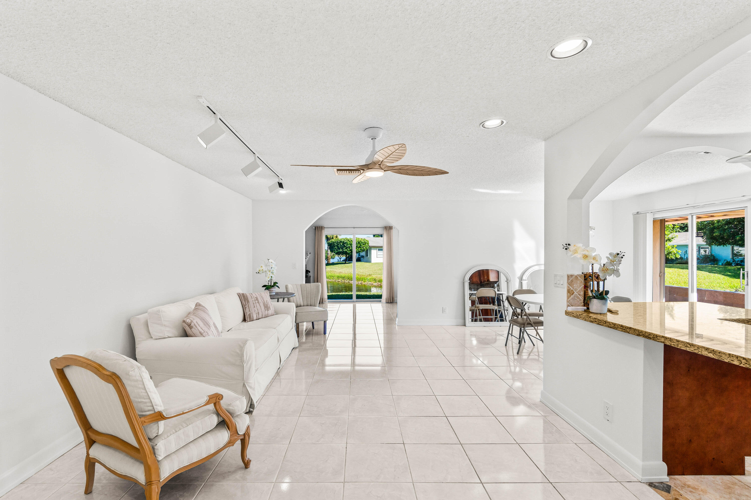 6281 Dusenburg Road Delray Beach, FL 33484 - Photo 11 of 40 010-6281DusenburgRoad-DelrayBeach-FL-334