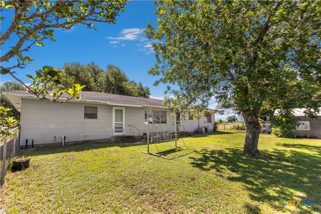 2602 Bootlegger Lane Yoakum, TX 77995 - Photo 18 of 26