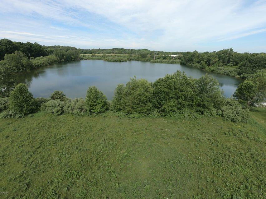 331 South Brye Road Ludington, MI 49431 - Photo 3 of 8 20210106210019079349000000-o