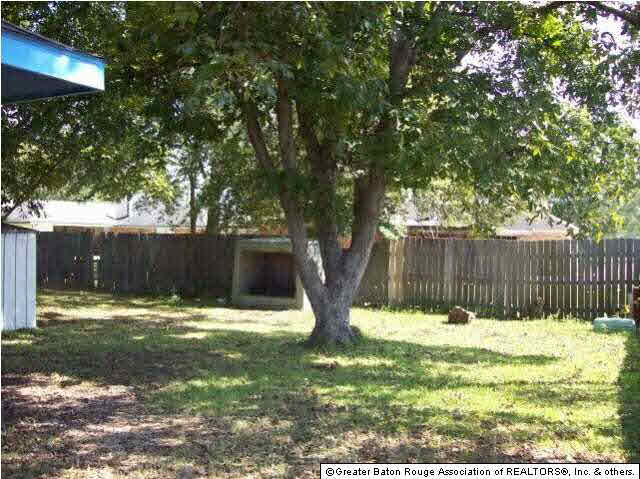 10816 Timberlane Avenue Baton Rouge, LA 70811 - Photo 8 of 8 Gallery Image 8