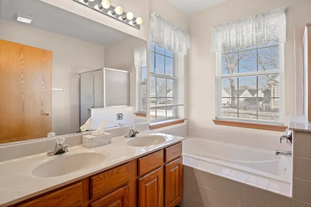 $289,900 | 20965 West Snowberry Lane, Plainfield, IL 60544