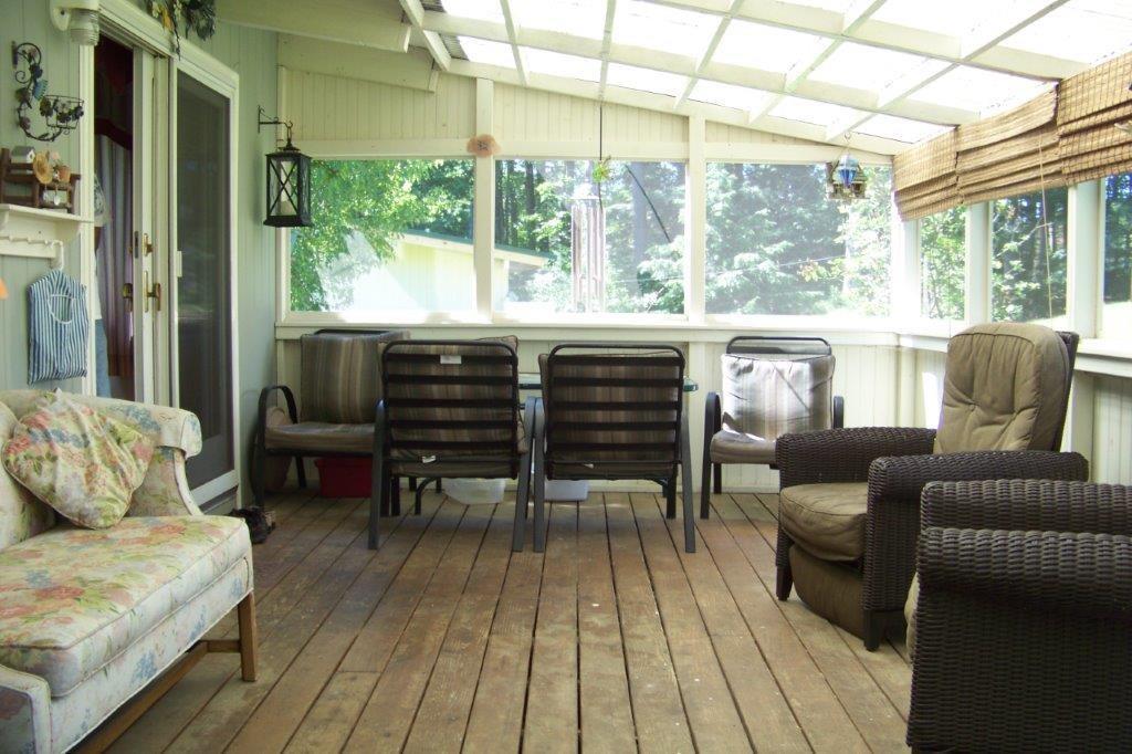5 Green Street Springvale, ME 04083 - Photo 26 of 34 Screen Porch