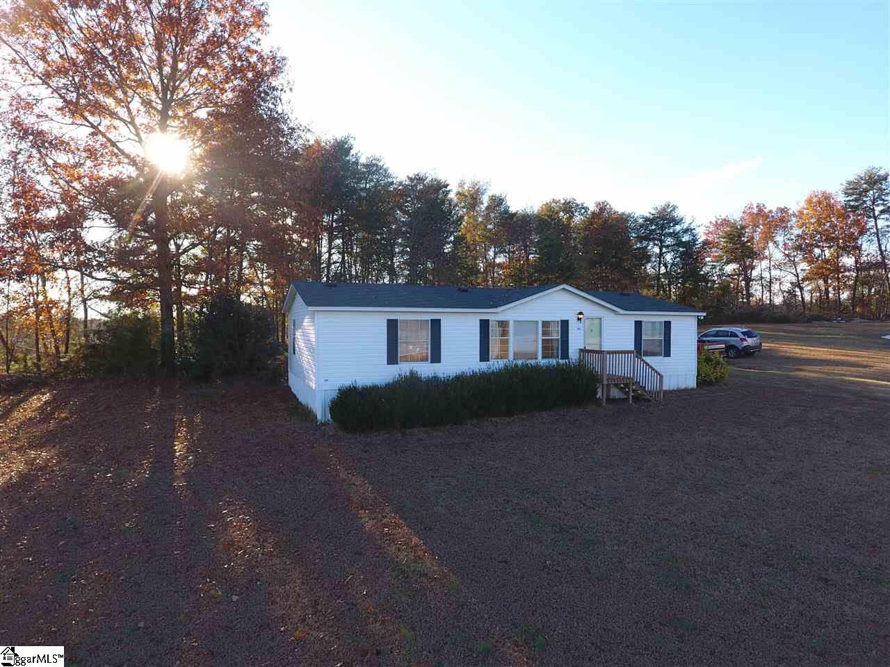 744 Ohenry Drive Inman, SC 29349 - Photo 3 of 24