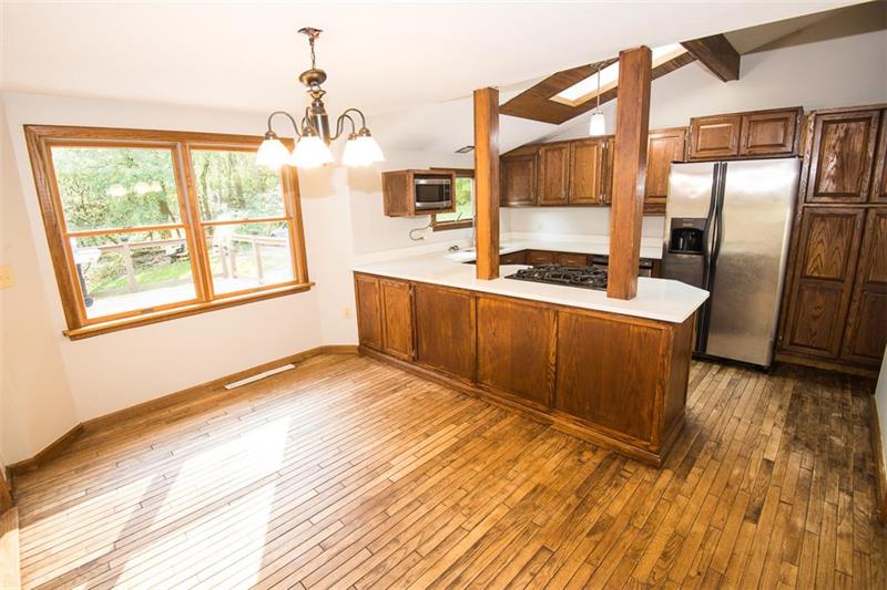 85 McClure Road Cheswick, PA 15024 - Photo 5 of 25 Additional view of dining room.