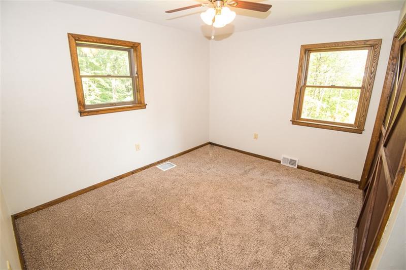 85 McClure Road Cheswick, PA 15024 - Photo 10 of 25 Second bedroom with new carpeting!