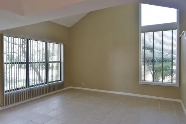 $345,000 | 5190 Southeast Seascape Way, Unit 103, Stuart, FL 34997