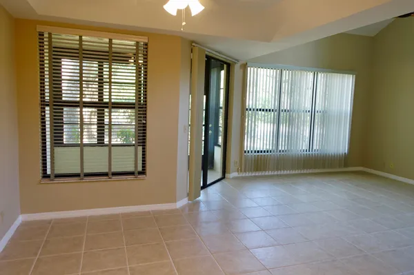 $345,000 | 5190 Southeast Seascape Way, Unit 103, Stuart, FL 34997