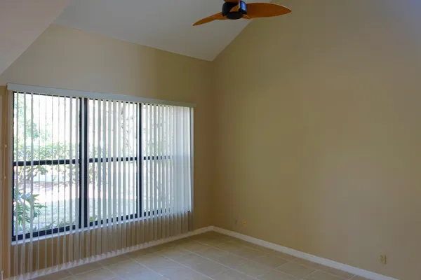 $345,000 | 5190 Southeast Seascape Way, Unit 103, Stuart, FL 34997