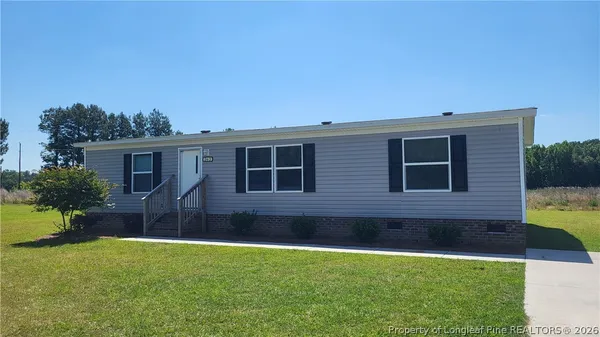 $1,350 | 262 Burns Road, Lumberton, NC 28358