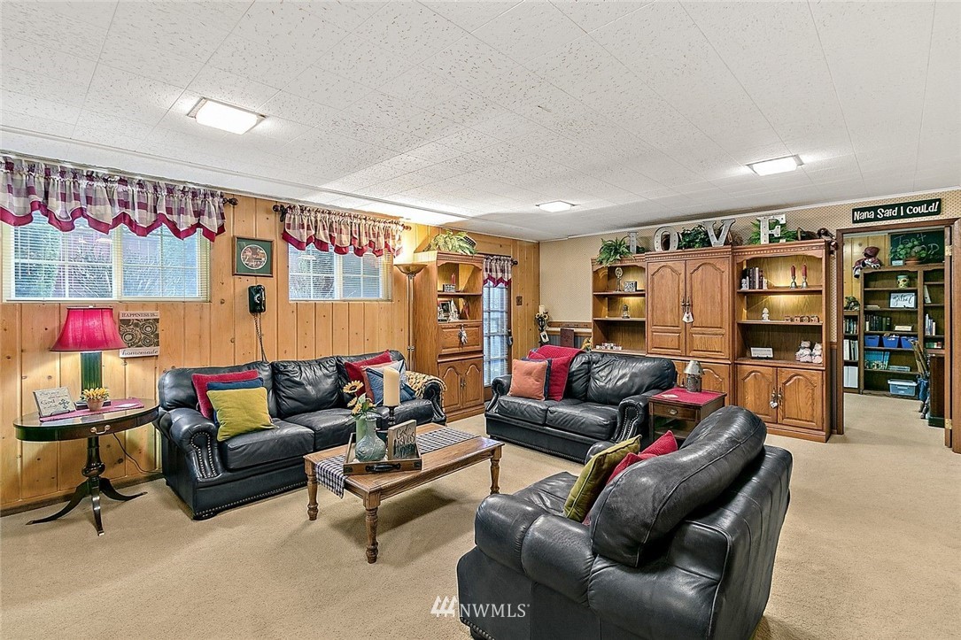 2225 Northeast 16th Street Renton, WA 98056 - Photo 18 of 38
