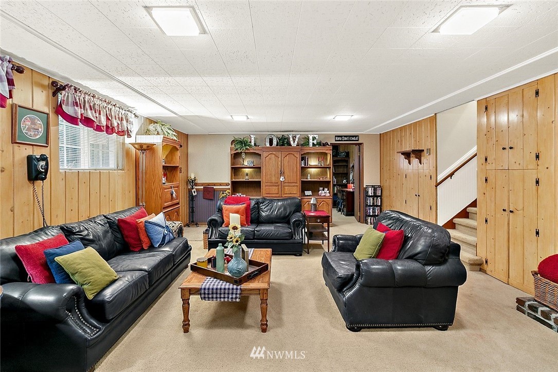 2225 Northeast 16th Street Renton, WA 98056 - Photo 19 of 38
