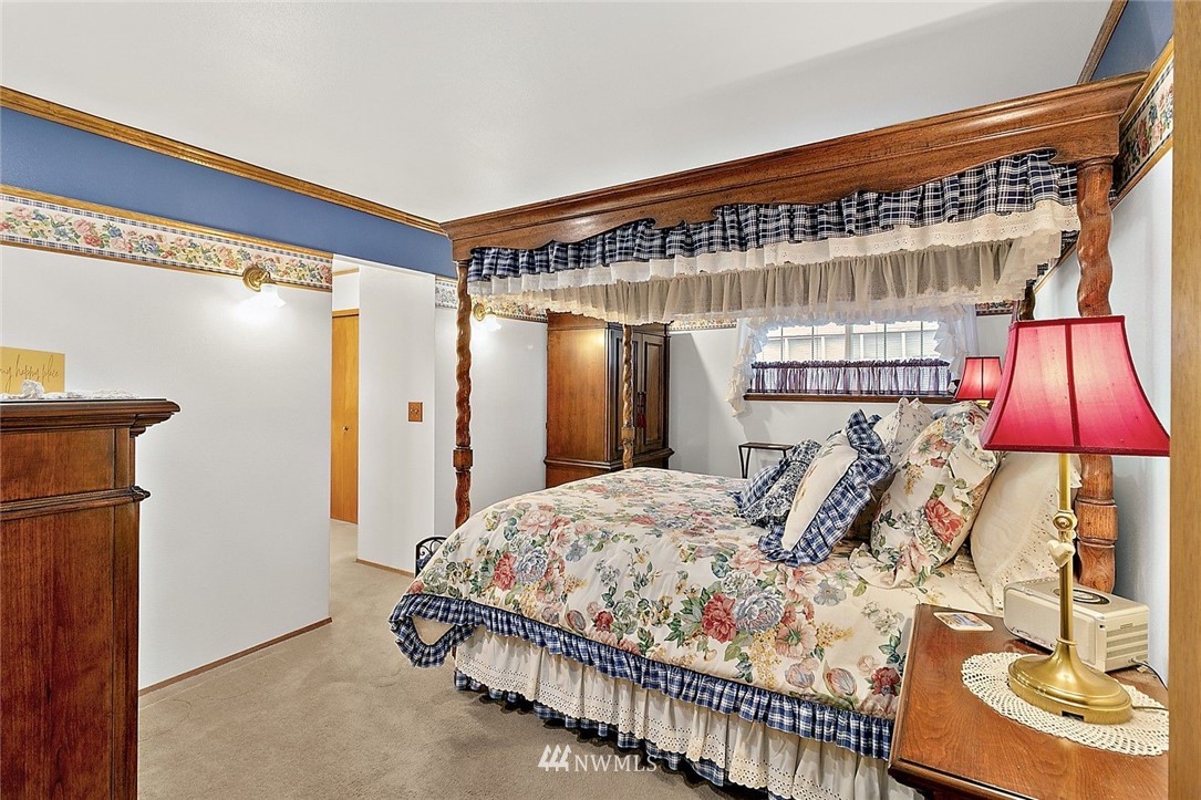 2225 Northeast 16th Street Renton, WA 98056 - Photo 24 of 38