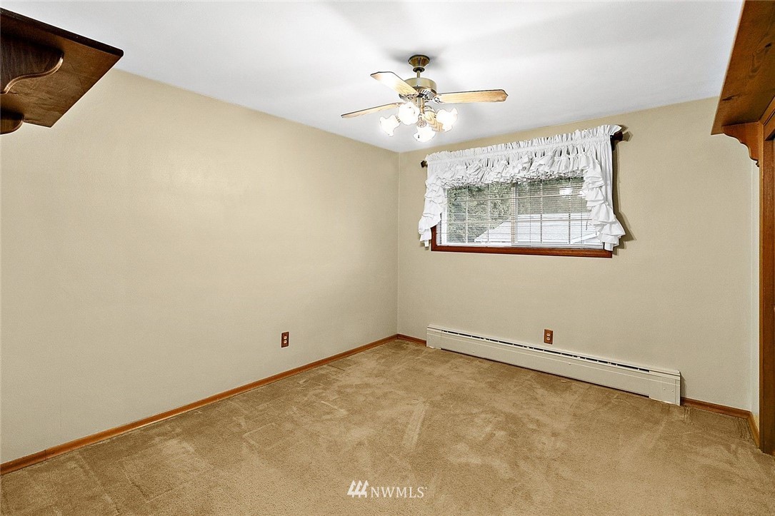 2225 Northeast 16th Street Renton, WA 98056 - Photo 30 of 38