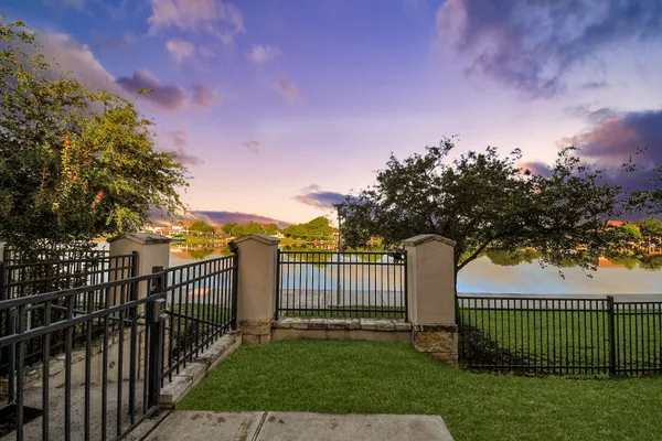 $698,374 | 9663 Rockport Hills Drive, Cypress, TX 77433