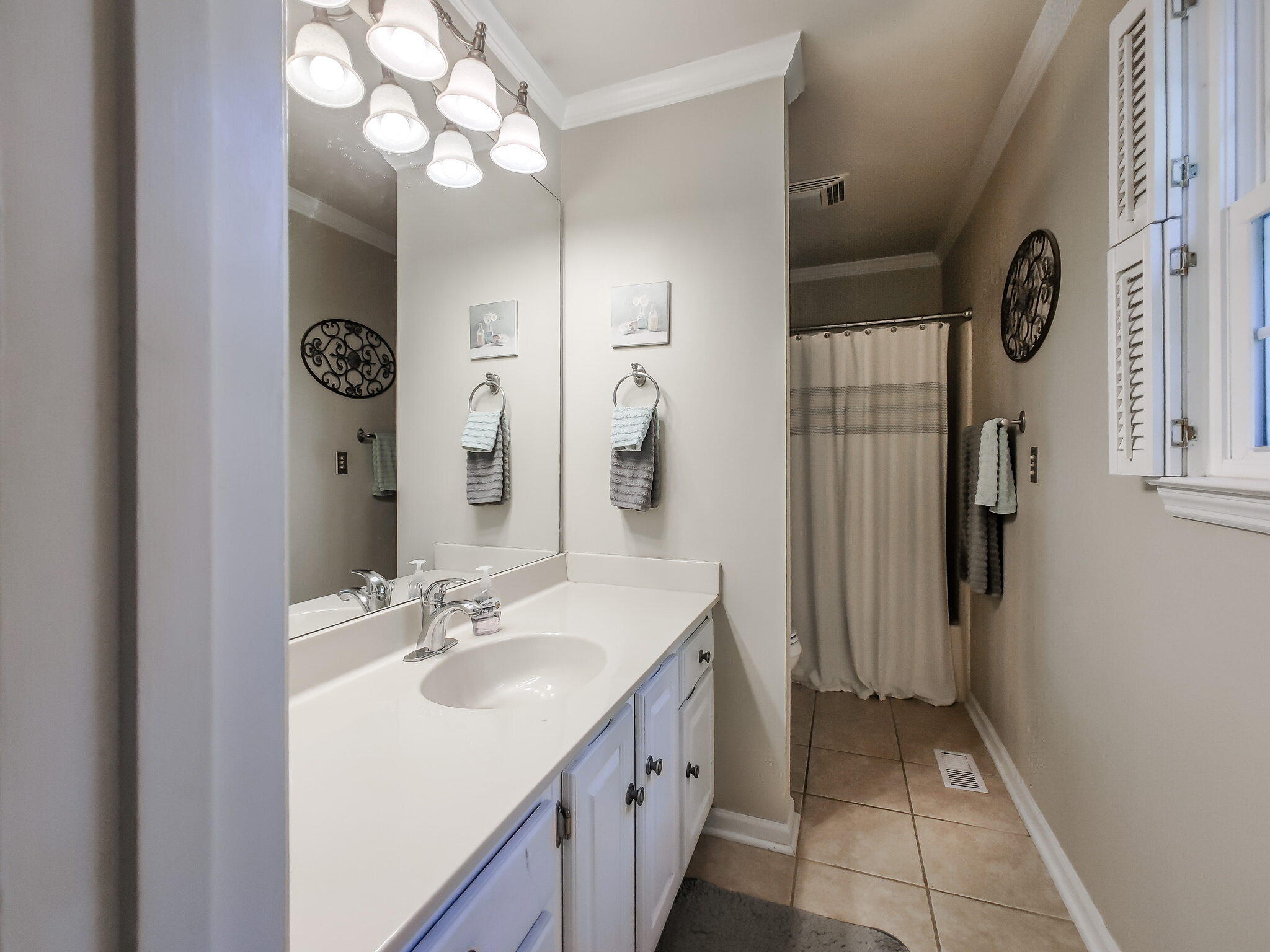 2012 Canterbury Road Kingsport, TN 37660 - Photo 28 of 58 28-web-or-mls-Canterbury-28