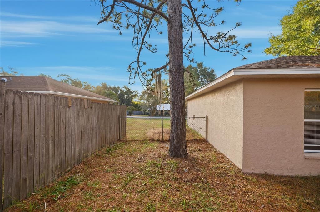 14 Cedar Tree Terrace Ocala, FL 34472 - Photo 7 of 32