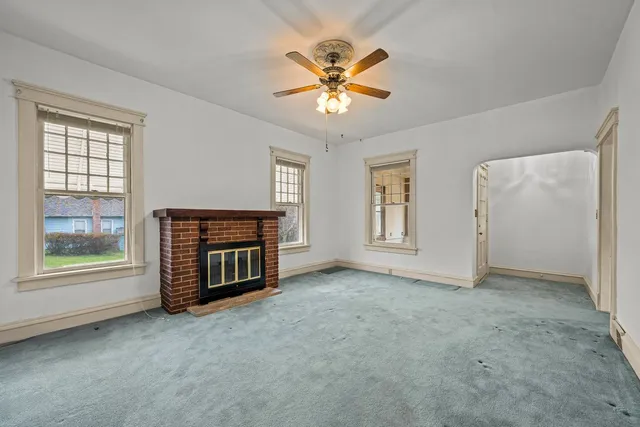 $325,000 | 142 Cottage Avenue, Carpentersville, IL 60110