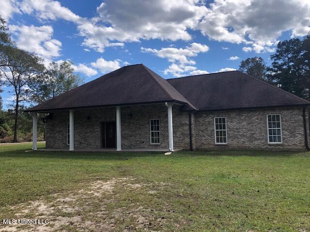 121 Herwick Road Wiggins, MS 39577 - Photo 3 of 47 IMG_7317 (1)