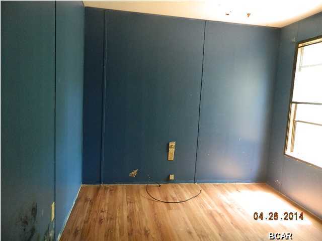 9123 Hubbard Road Southport, FL 32409 - Photo 5 of 10 Gallery Image 5