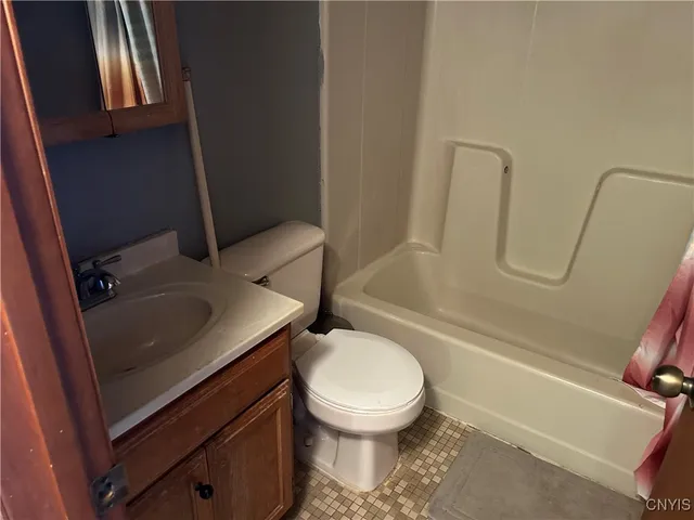 $100,000 | 41 West Van Buren Street, Oswego, NY 13126