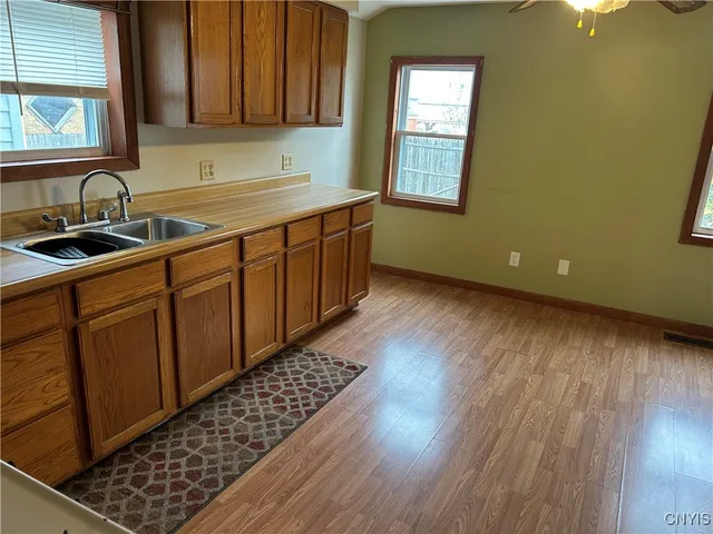 $100,000 | 41 West Van Buren Street, Oswego, NY 13126