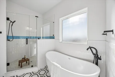 $1,049,000 | 5240 Cornish Street, Unit A, Houston, TX 77007