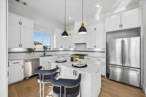 $1,049,000 | 5240 Cornish Street, Unit A, Houston, TX 77007