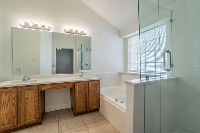 $2,300 | 1612 Niagara Boulevard, Lewisville, TX 75077