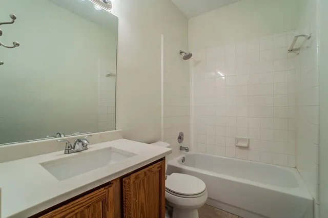 $2,300 | 1612 Niagara Boulevard, Lewisville, TX 75077