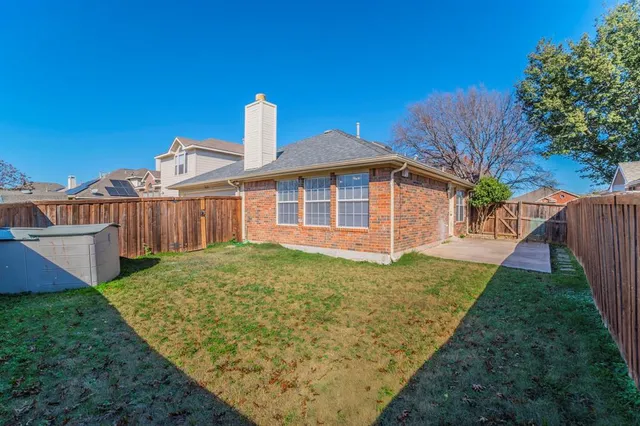 $2,300 | 1612 Niagara Boulevard, Lewisville, TX 75077