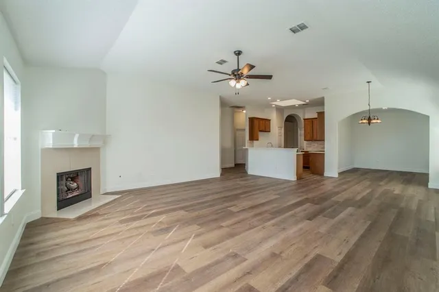 $2,300 | 1612 Niagara Boulevard, Lewisville, TX 75077