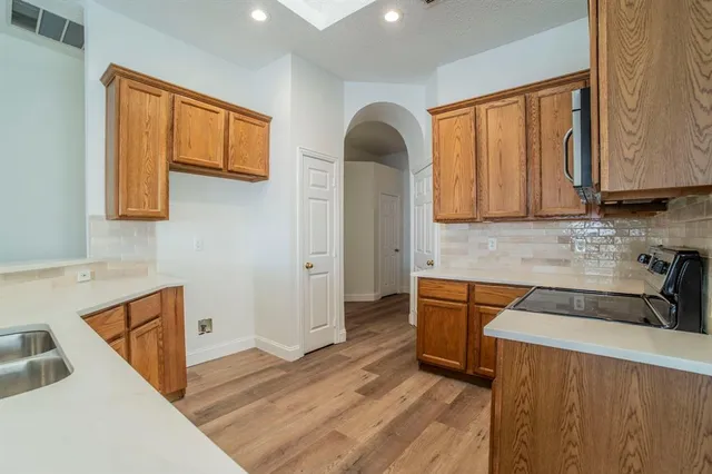 $2,300 | 1612 Niagara Boulevard, Lewisville, TX 75077