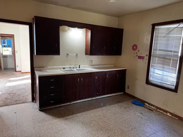 $89,900 | 1523 Geneva Street, Racine, WI 53404