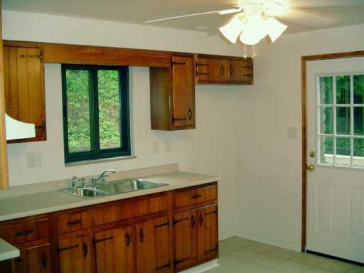 3314 Evergreen Road Pittsburgh, PA 15237 - Photo 2 of 4 Gallery Image 2